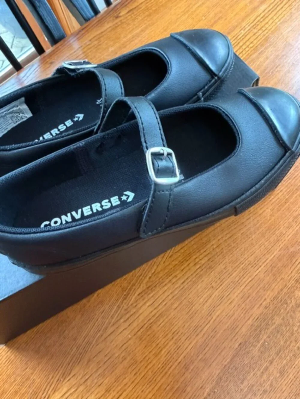 Converse CTAS Dainty Mary Jane Ox Girls Shoes – New in Box
